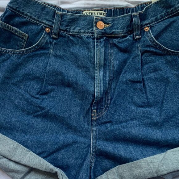 Free People - We The Free Danni Shorts - Picture 4 of 7